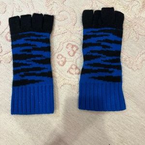 nwot - blue aqua zebra gloves